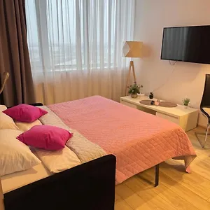 Zlatarooms 208 Apartament Warszawa